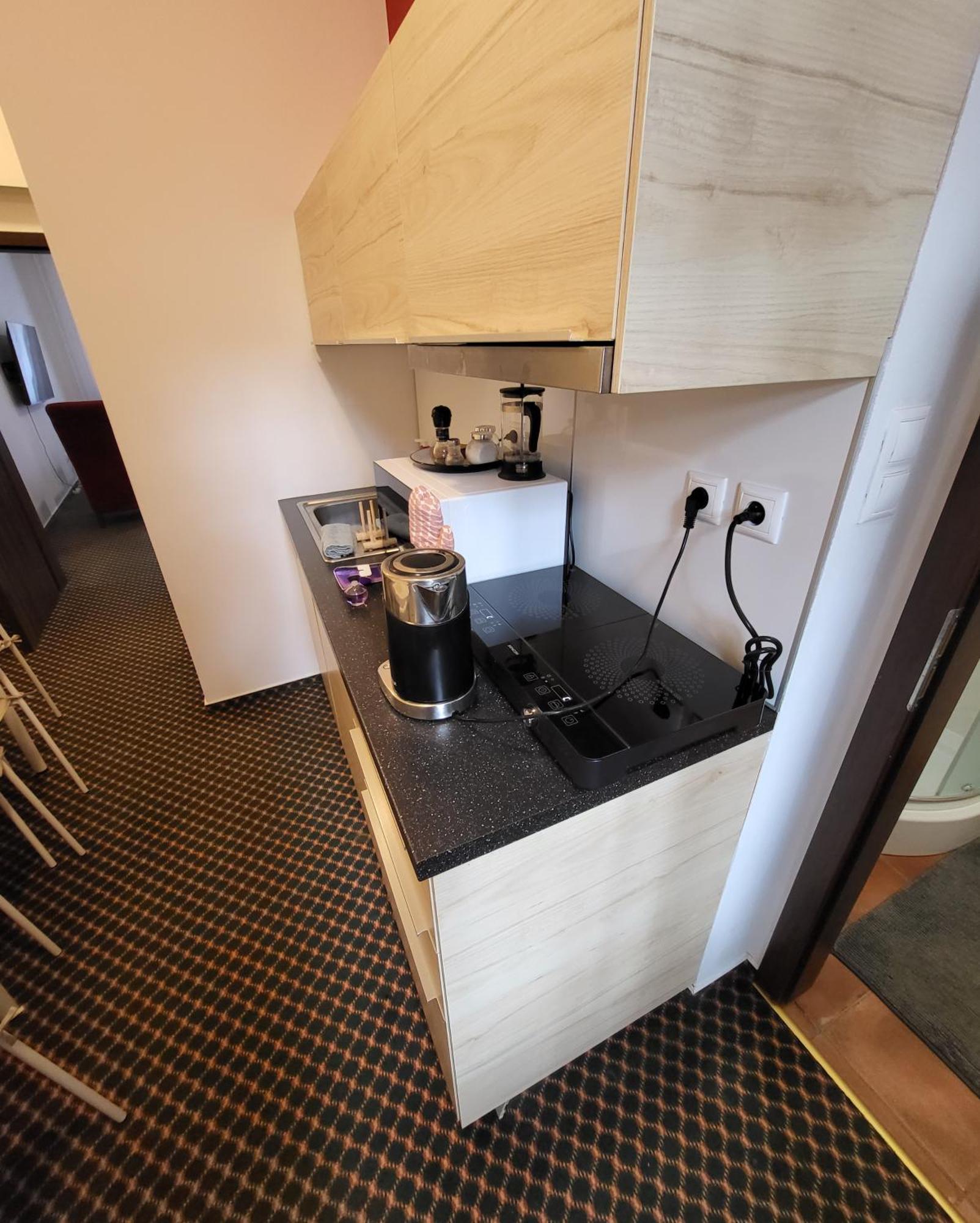 Excellent Apartments In Spa City Center 5 Min Walk From The Colonnade Karlsbad Eksteriør billede