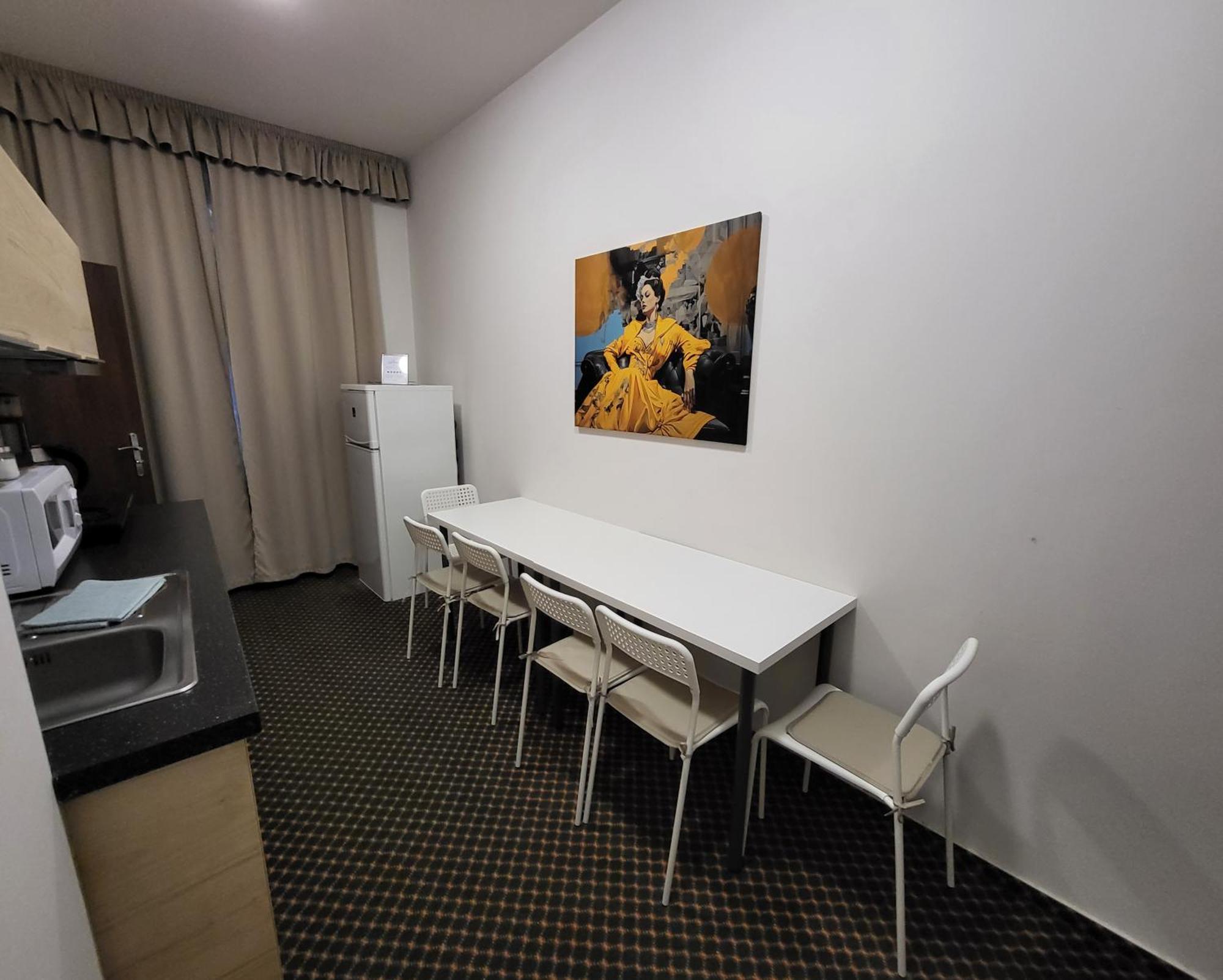 Excellent Apartments In Spa City Center 5 Min Walk From The Colonnade Karlsbad Eksteriør billede
